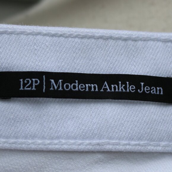 Talbots Petite White Stretch Cotton Modern Ankle Jeans Sz 12P - Picture 5 of 7